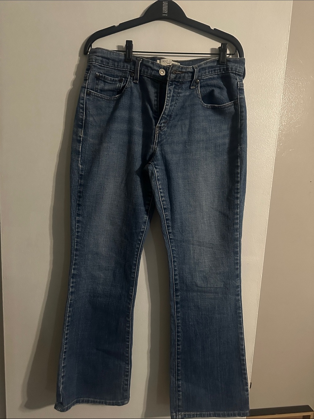 Levi's Medium Blue Women's Straight boot cut Jeans